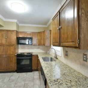 1119 Oxford